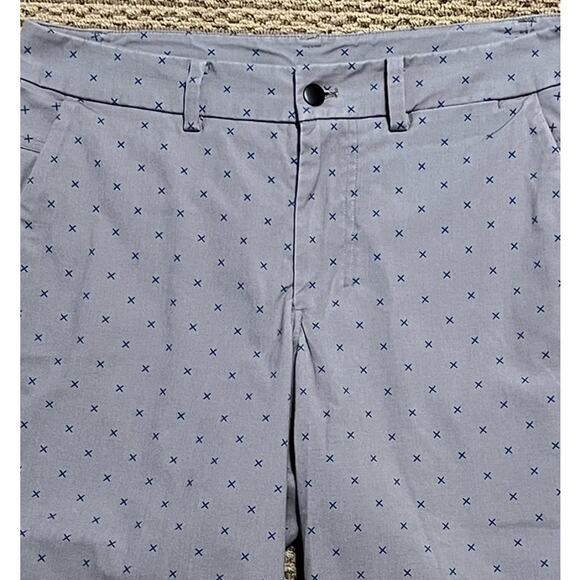 Lululemon Mens Size 34 Gray Shorts Blue X Pattern Flat Front Chino Shorts - Picture 4 of 12